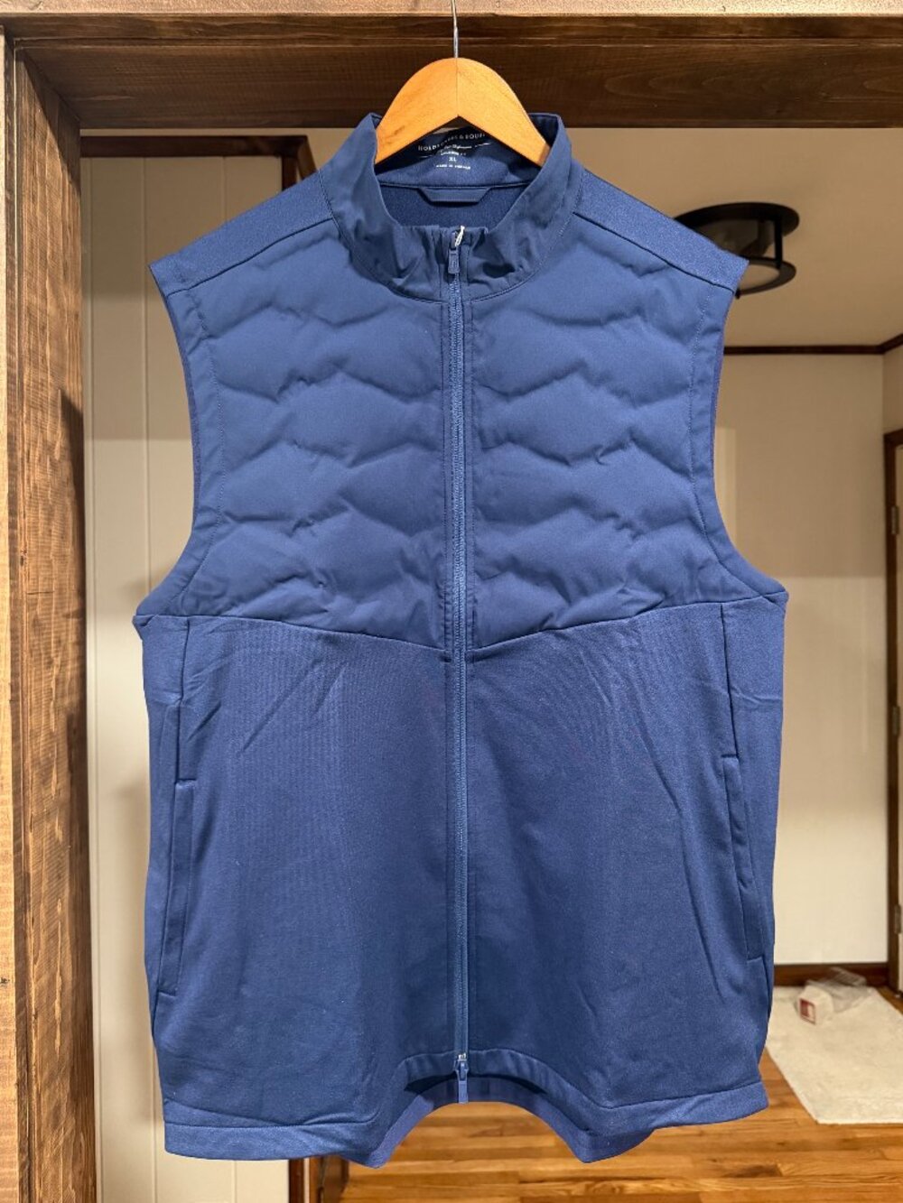 NWT Holdernes & Bourne "The Morris Vest" Navy (XL)